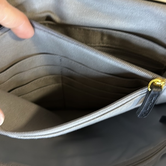 JOY & IMAN Leather Backpack with tassels - Picture 11 of 15